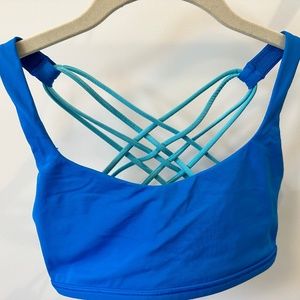 RARE ocean blue Free to Be Wild Lululemon Sports Bra size 4